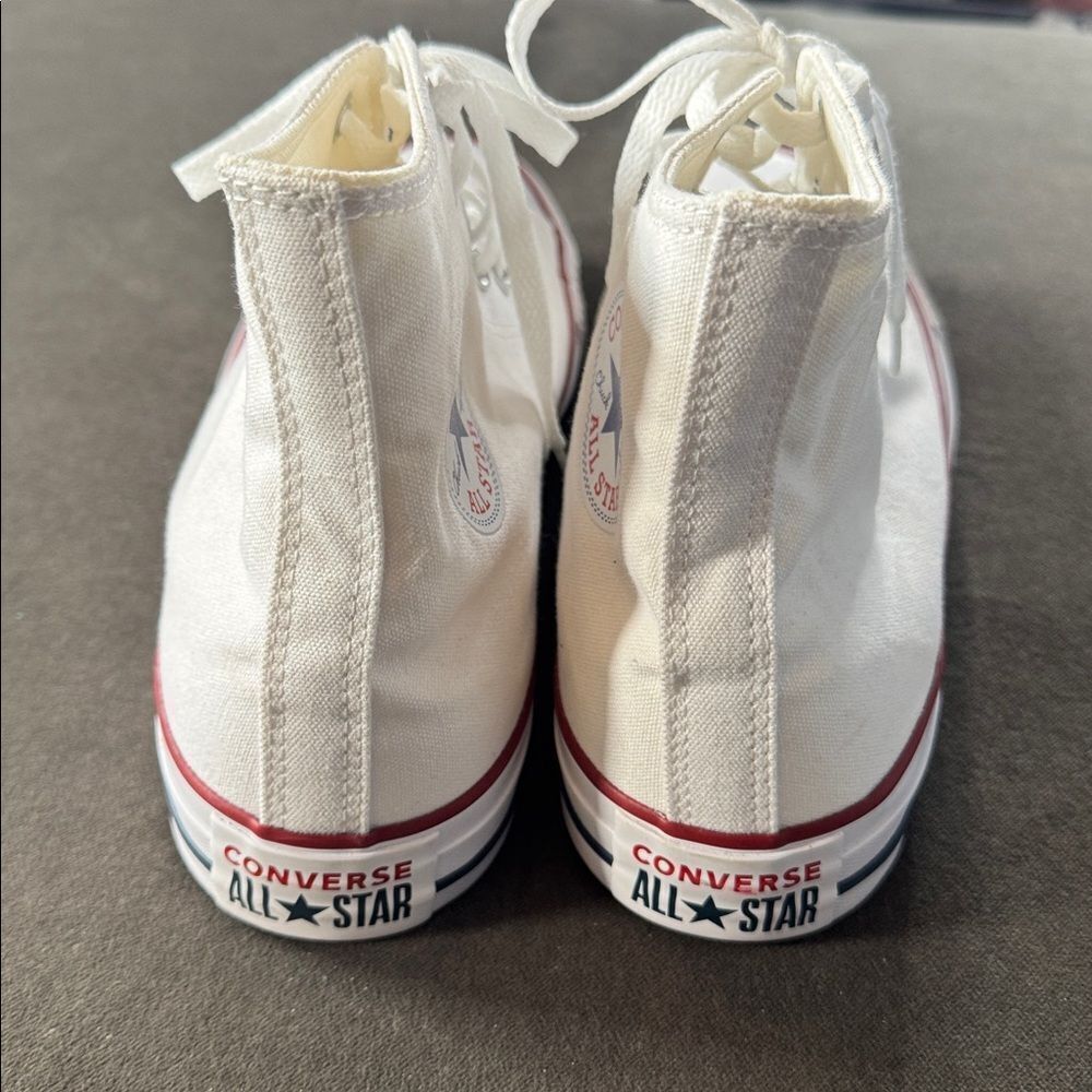 Men’s Converse Chuck Taylor All Stars White High Top Shoes Size 11.5 NEW Unisex - Picture 3 of 10